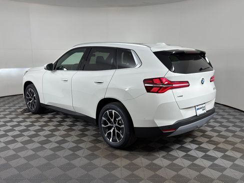 Used 2026 BMW X3 xDrive30 w/ Convenience Package image 3