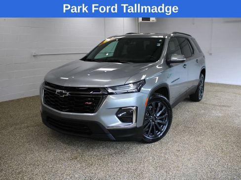 Used 2023 Chevrolet Traverse RS AWD/4WD image 10