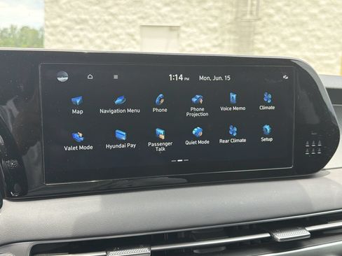 Used 2024 Hyundai Palisade SEL AWD/4WD image 6