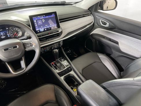 Used 2022 Jeep Compass Latitude image 21