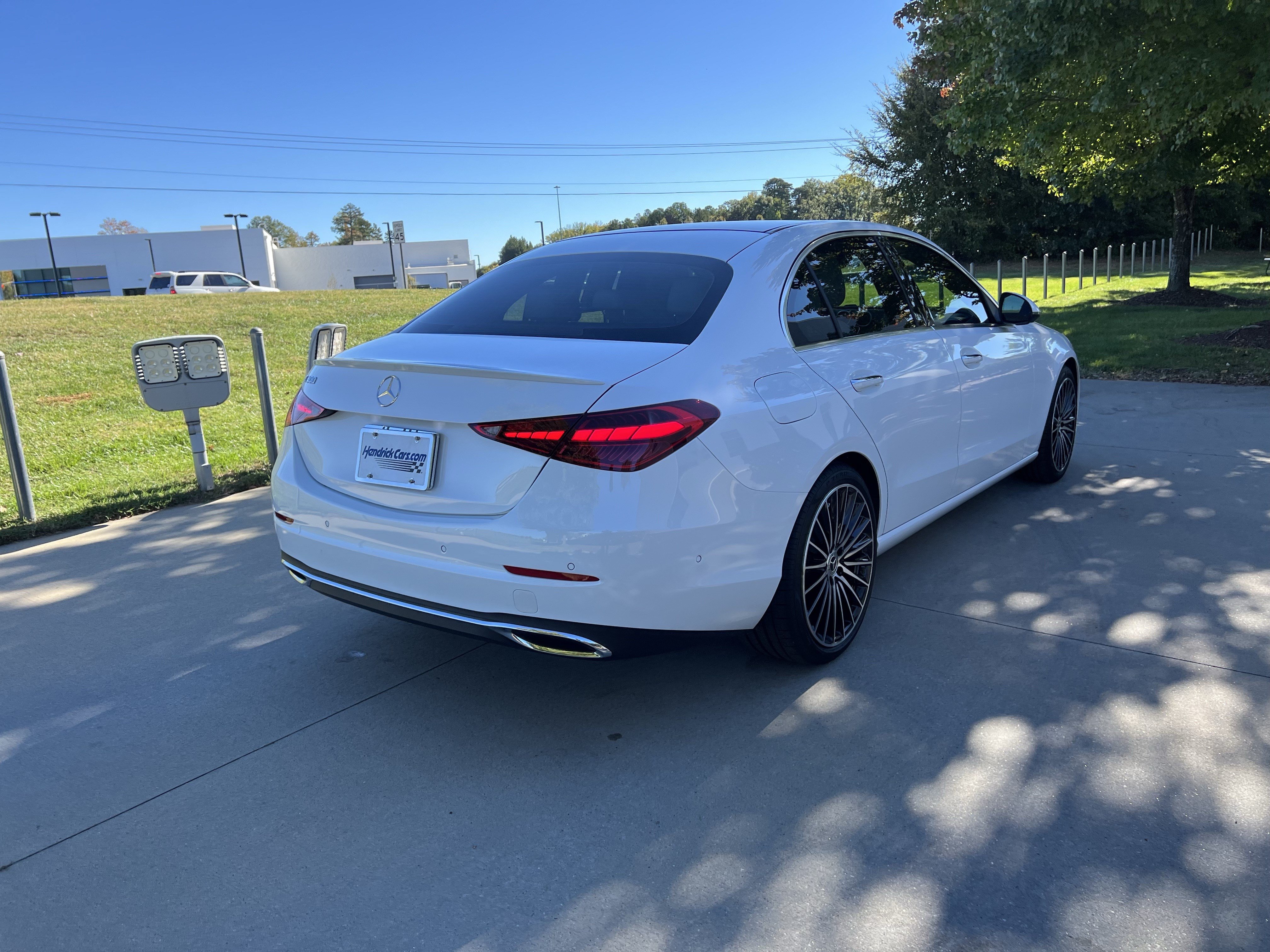 Used 2026 Mercedes-Benz C 300 Sedan image 9