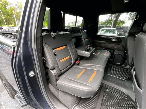 Used 2024 GMC Sierra 2500 AT4 w/ AT4 Premium Plus Package AWD/4WD image 23