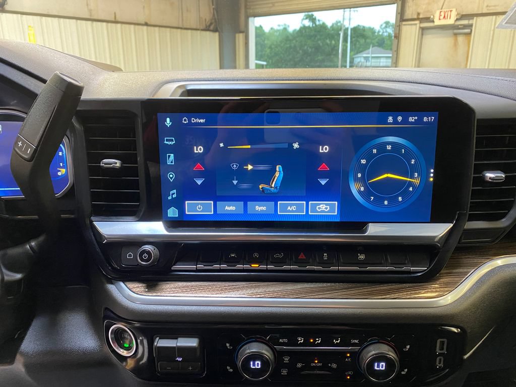 Used 2026 Chevrolet Silverado 1500 RST AWD/4WD image 39