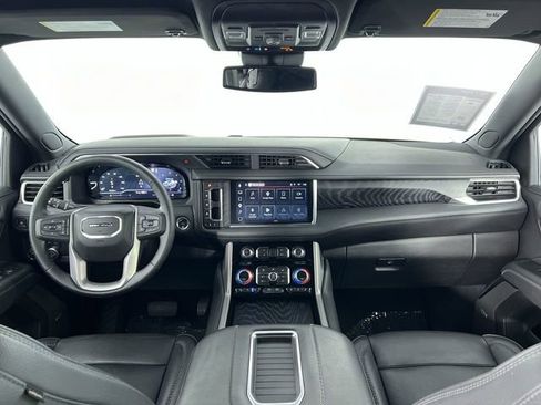 Certified 2023 GMC Yukon XL Denali AWD/4WD image 20