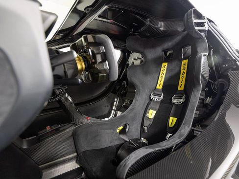 Used 2015 McLaren P1 image 47