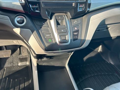 Used 2018 Honda Odyssey EX-L image 11