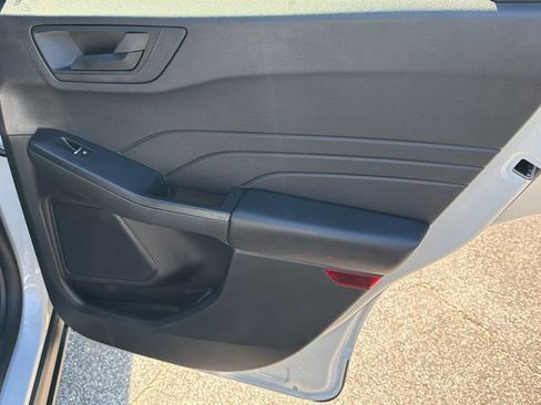 Used 2025 Ford Escape Active FWD image 18