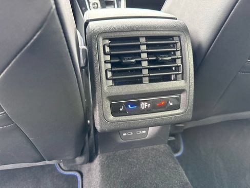 Certified 2024 Volkswagen Golf R AWD/4WD image 15