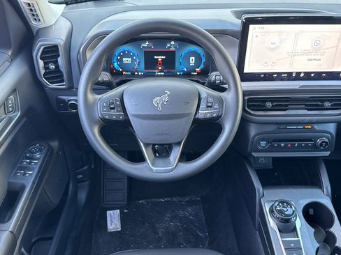 New 2025 Ford Expedition Active image 15