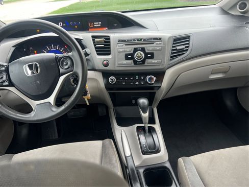 Used 2012 Honda Civic LX image 29