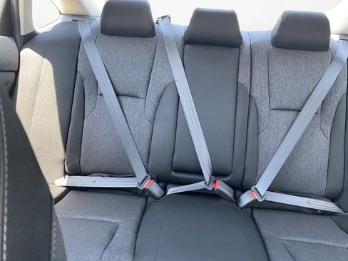 Certified 2023 Honda Accord EX image 12