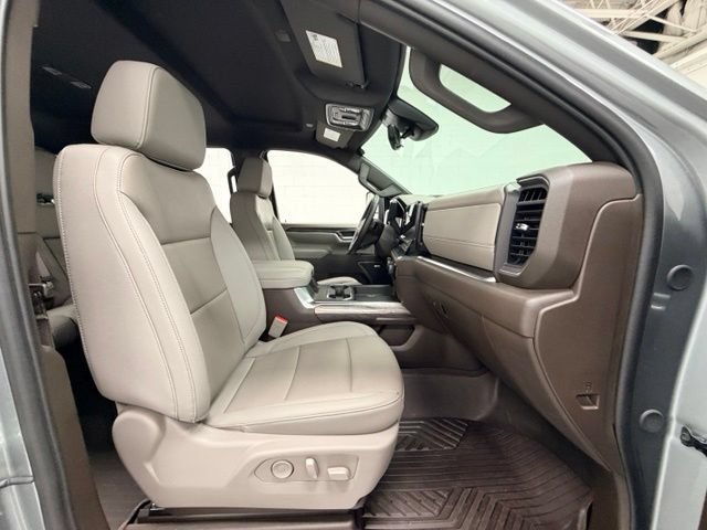 Certified 2026 Chevrolet Silverado 2500 LTZ w/ LTZ Premium Package AWD/4WD image 25