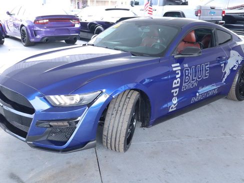 Used 2016 Ford Mustang Premium RWD image 9
