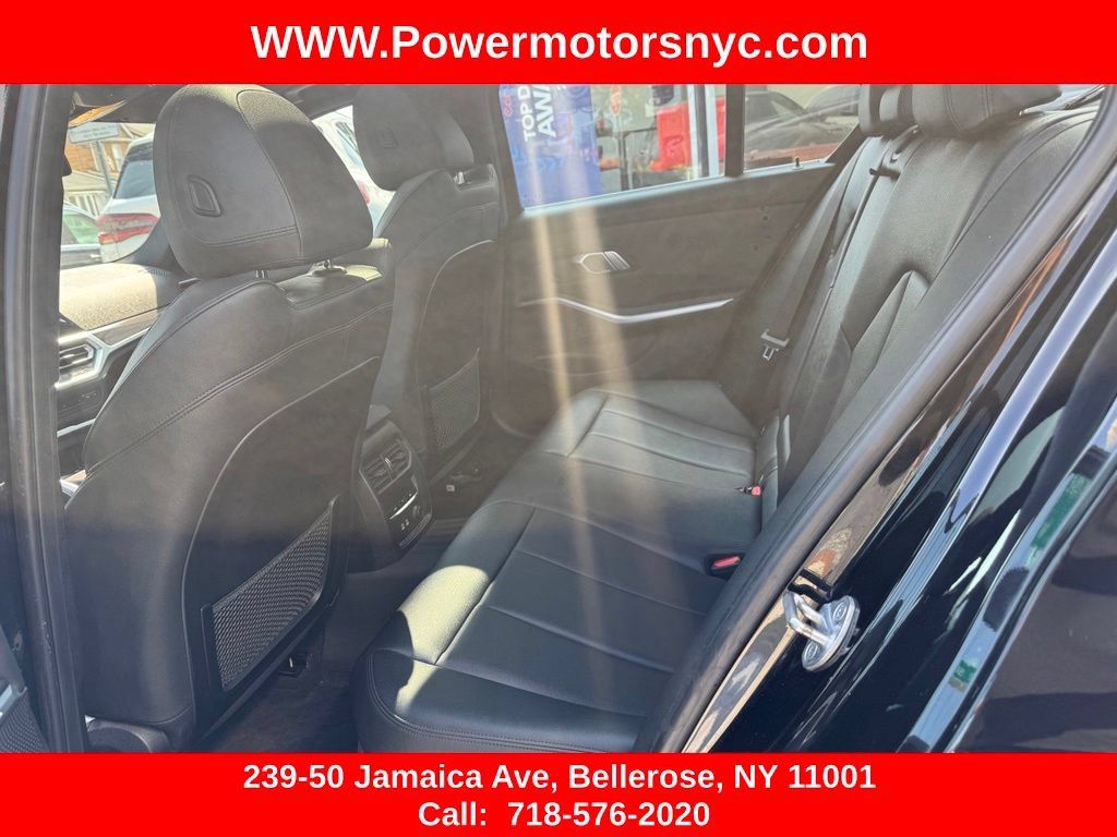 Used 2019 BMW 330i xDrive Sedan w/ Driving Assistance Package AWD/4WD image 23