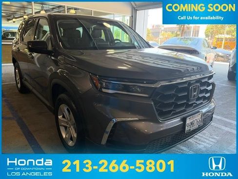 Certified 2023 Honda Pilot LX image 1