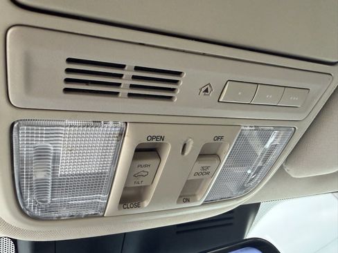 Used 2017 Honda CR-V EX-L image 49