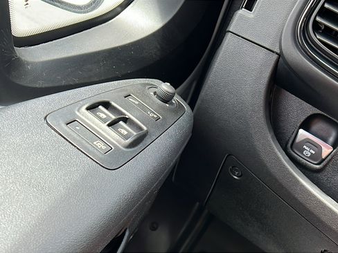 New 2026 RAM ProMaster 2500 w/ Convenience Group FWD image 29