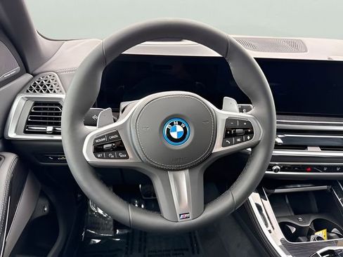 New 2026 BMW X5 xDrive50e w/ M Sport Package image 14