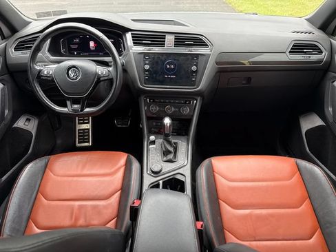 Used 2020 Volkswagen Tiguan SEL Premium R-Line w/ 3rd Row Seat Package AWD/4WD image 18