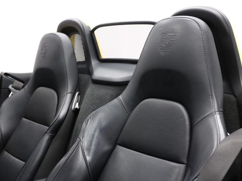 Used 2019 Porsche 718 Boxster GTS RWD image 18