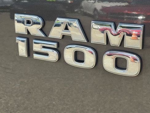 Used 2017 RAM 1500 SLT AWD/4WD image 33