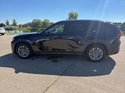 Used 2024 MAZDA CX-90 3.3 Turbo w/ Preferred Plus AWD/4WD image 9