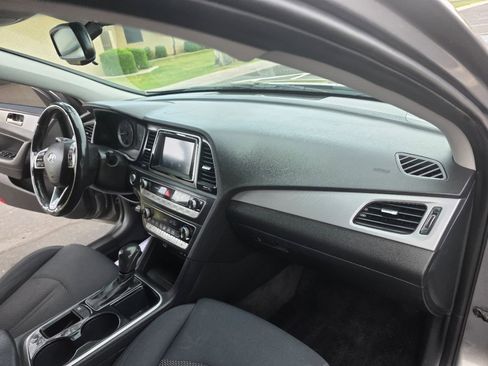 Used 2019 Hyundai Sonata SEL FWD image 14