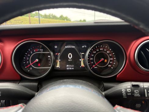 Used 2020 Jeep Wrangler Unlimited Rubicon AWD/4WD image 23