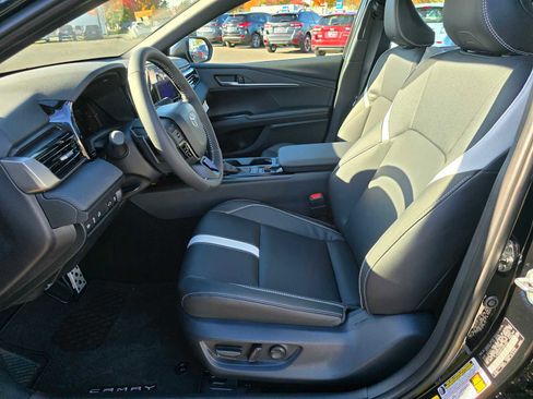 Certified 2026 Toyota Camry SE FWD image 24