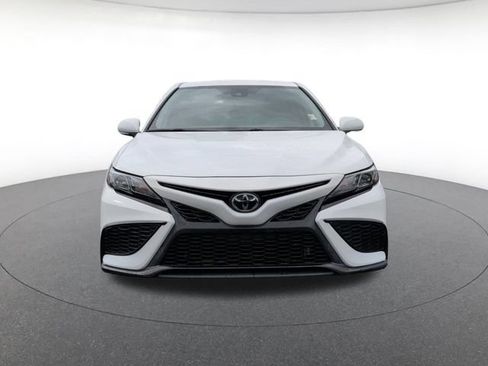 Used 2023 Toyota Camry SE FWD image 8