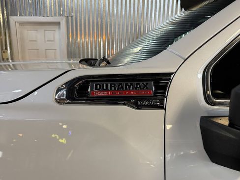 Used 2021 GMC Sierra 3500 Denali w/ Denali Ultimate Package image 29