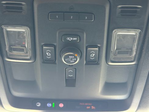 Used 2024 Chevrolet Tahoe Premier image 52