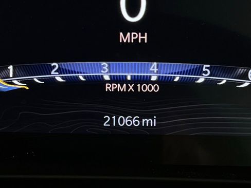 Used 2024 Jeep Grand Cherokee L Limited w/ Luxury Tech Group II image 16