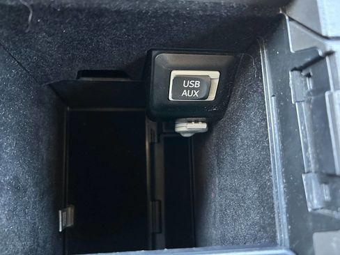 Used 2013 Lexus RX 350 Base 4dr SUV w/ Navigation Pkg image 28