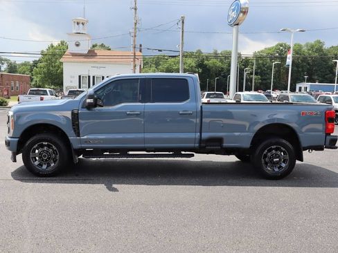 Used 2023 Ford F350 Lariat w/ Sport Appearance Package AWD/4WD image 18
