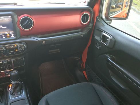 Used 2020 Jeep Wrangler Unlimited Rubicon image 16