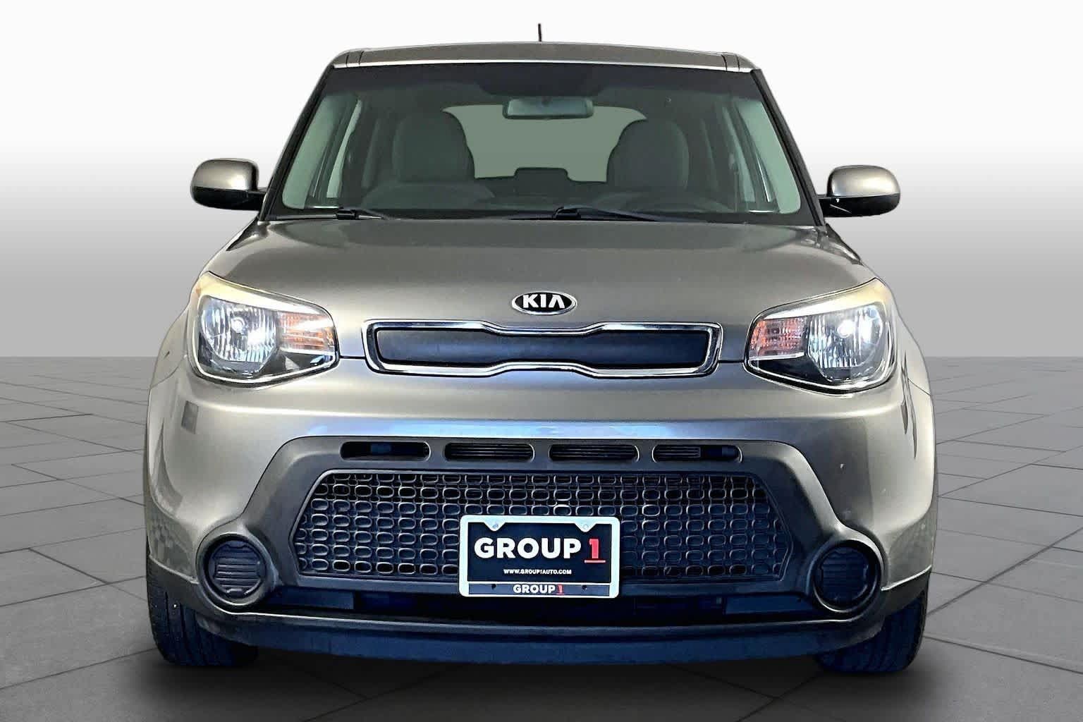 Used 2016 Kia Soul w/ Convenience Package FWD image 4