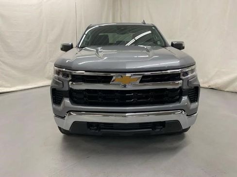 Certified 2024 Chevrolet Silverado 1500 LT AWD/4WD image 3