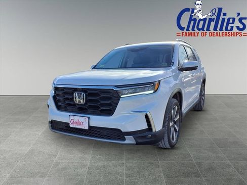 Used 2024 Honda Pilot Elite image 1