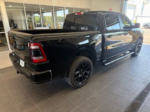Used 2024 RAM 1500 Laramie AWD/4WD image 3