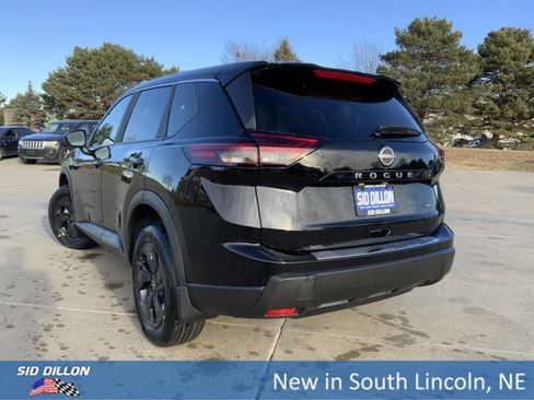 New 2026 Nissan Rogue SV w/ Cold Weather Package image 3