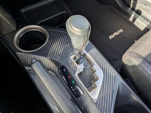 Used 2014 Toyota RAV4 XLE image 30