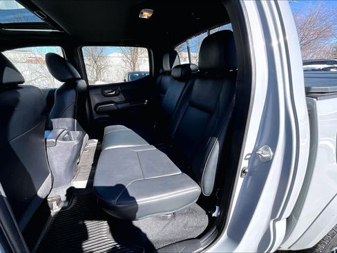 Certified 2021 Toyota Tacoma TRD Sport w/ TRD Premium Sport Package image 20