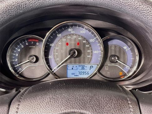 Used 2016 Toyota Corolla LE FWD image 14