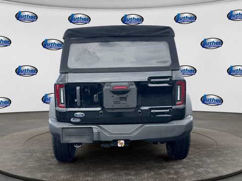 Used 2022 Ford Bronco 4-Door AWD/4WD image 4