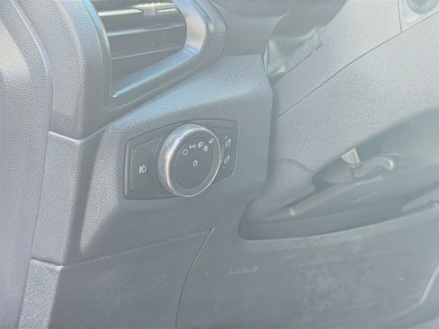 Used 2018 Ford EcoSport Titanium FWD image 24