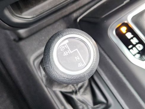 Certified 2025 Jeep Wrangler Sport image 18