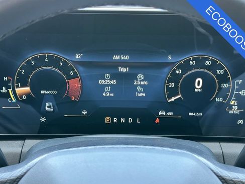 Used 2025 Ford Mustang Coupe RWD image 28