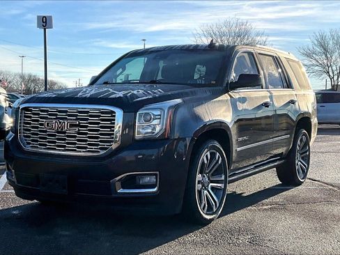 Used 2018 GMC Yukon Denali w/ Open Road Package image 7