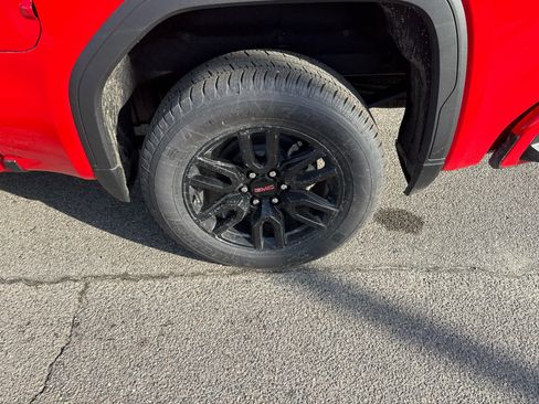 New 2026 GMC Sierra 1500 Elevation w/ Elevation Premium Package image 9